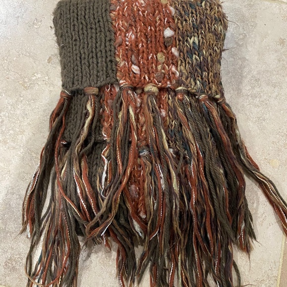 Zara Brown Scarf - Picture 1 of 3